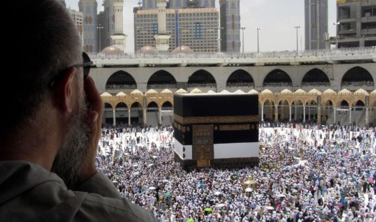 Long Weekend in UAE: Demand for Umrah Soars as South African Residents Opt for Spiritual Trips